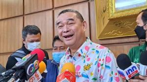 “เรืองไกร” ร้อง “วันนอร์” จี้สอบ “พิธา” เป็นบุคคลตามรัฐธรรมนูญ ม.89 วรรคสอง เข้าข่ายการเสนอชื่อบุคคลใดที่มิได้เป็นไปตามวรรคหนึ่ง