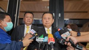 “เสรี” แจ้งจับ “กลุ่มโมกหลวงฯ” ติดใบปลิวโจมตี ยันไม่กระทบโหวตนายกฯ