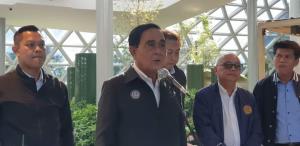 “ประยุทธ์” บอกอย่าพูดเรื่องเก่า ต้องคุยอนาคต บอกตัวเองไม่ใช่คนสำคัญ ไม่รู้ พท.ตั้ง รบ.พิเศษสลายขั้ว