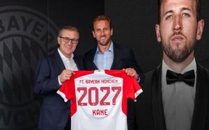 "แฮร์รี เคน" ชูเสื้อร่วมทีม "บาเยิร์น" หลัง "สเปอร์ส" ยอมรับข้อเสนอ 100 ล้านปอนด์