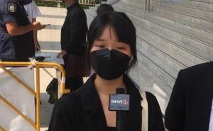 "ตะวัน" โพสต์คลิปถูกโยนหินใส่รถในบ้าน โวย "ยุคนี้เขาขู่กันแบบนี้เหรอคะ"