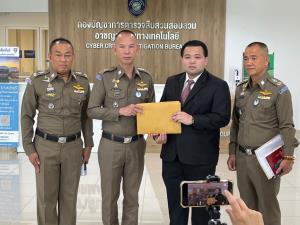 ตัวแทน “พล.ต.อ.เสรีพิศุทธ์” แจ้งเอาผิด คอลัมนิสต์ นสพ.-ยูทูบเบอร์ ข้อหา พ.ร.บ.คอมฯ