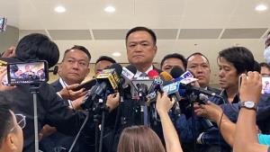 “อนุทิน” ย้ำควรดีลโควตา รมต.จบก่อนโหวตนายกฯ ได้สานงานกระทรวงเดิมต่อก็ดี ไม่ควรอ้างกลัวขยายอิทธิพล
