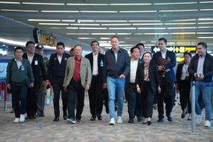 นายกฯ ป้ายแดง ลงภูเก็ตดูรับไฮซีซัน อุบพา “สุดาวรรณ” ดูงานว่าที่ รมว.ท่องเที่ยวฯ แย้ม ครม. 3-4 วันจบ