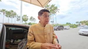 ‘วิษณุ’เผยยังไม่ได้รับเรื่อง "ทักษิณ" ขอพระราชทานอภัยโทษ ชี้มีสิทธิยื่นตั้งแต่ 22 ส.ค.แล้ว