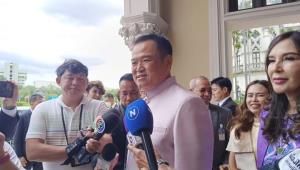 "อนุทิน" เผย "บิ๊กตู่" อวยพรทุกคนโชคดีฝากทำงานเพื่อบ้านเมืองเต็มที่ แจงส่งเอกสารมต.ภท.แล้ว