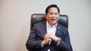 รมว.พลังงานลั่นพร้อมลดราคาน้ำมัน-ค่าไฟ จ่อเปิดนำเข้าน้ำมันเสรี