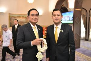 “ธนกร” คิดถึง “ลุงตู่” ไลน์คุยบอกให้มุ่งมั่นทำงานเพื่อ ปชช.ต่อไป