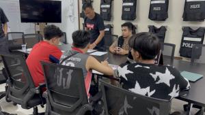 รวบนักศึกษา ปี 4 มหาลัยดัง แทงนศ.ม.กรุงเทพ ดับอ้างกลุ่มคนตายยกพวกมารุม