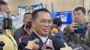 "อดิศร" วอนพรรคร่วมช่วยรักษาองค์ประชุมหวั่นสภาล่มซ้ำ ยัน รบ.ไม่หนีกระทู้ "เศรษฐา"อยากมาตอบด้วยตัวเอง