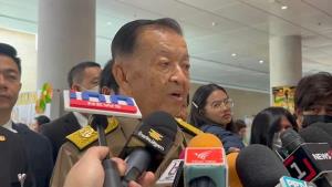 “วันนอร์” ชี้แก้ รธน.หากประมวล กม.จริยธรรมบกพร่อง รัฐยังไม่ประสาน กก.ประชามติ จ่อเพิ่มวันถก กม.