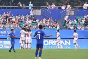ช้างศึกสู้สนุกเเต่พลาดเองเสีย 2 ประตูเเพ้อิหร่าน 0-2 จอดรอบ 16 ทีมเอเชียนเกมส์