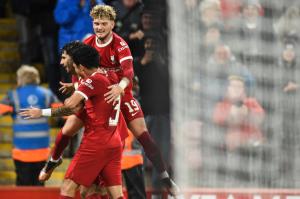 "ลิเวอร์พูล" โดนก่อนแต่ไม่แพ้ พลิกดับ "เลสเตอร์" 3-1 ทะลุ 16 ทีม คาราบาว คัพ