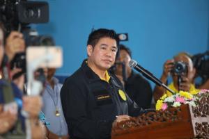 “ธรรมนัส-สันติ” ไม่รู้ “นฤมล” ลาออก รับช่วงหลังไม่ค่อยได้คุยกัน