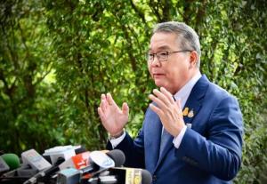 รัฐบาลยันตั้งผบ.ตร.ตามกม. ถูกตามหลักการทุกประการ นายกฯใช้อำนาจเหมาะสมรับฟังรอบด้าน