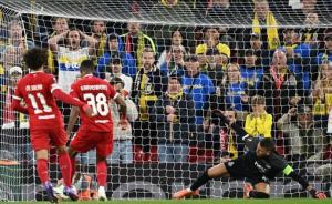 หงส์แดงคืนชัยเปิดบ้านอัดกิลลัวส์ 2-0 คว้าชัยยูโรป้า 2 เกมติด