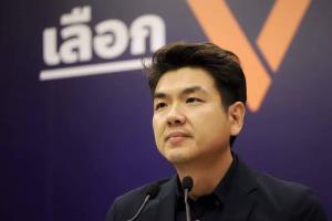 "ปิยบุตร" ไม่สนทัวร์ ถามก้าวไกลต้องการแฟนคลับเดนตายยกพวกถล่ม ไม่ติดอาวุธความคิดทางการเมืองเลยหรือ