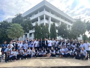 ชมรม ผอ.รพ.สต.แห่ขอบคุณ สธ.ให้โอนย้ายบุคลากร 5 หน่วยงานไป อบจ. ให้ช่วยราชการจนกว่าจะตัดตำแหน่งเสร็จ