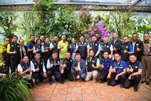 "ธรรมนัส" มุ่งแก้ปัญหาความยากจนควบคู่ฝุ่น PM2.5 อย่างยั่งยืน ให้อ.แม่แจ่มเป็นพื้นที่ต้นแบบ