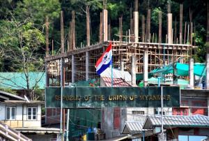 กลุ่มติดอาวุธรุกฝั่งตะวันตกพม่า ยึดฐานทหารขยายพื้นที่ควบคุมตามแนวชายแดนติดอินเดีย