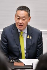 “เศรษฐา” เผย เตรียมแถลงใหญ่สิ้นเดือน พ.ย. แก้ปัญหาหนี้ทั้งระบบ