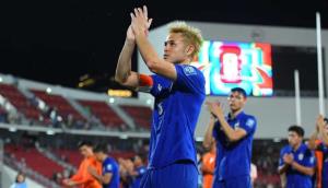 "ธีราทร" โพสต์ขอโทษเเฟนบอลหลังประเดิมสนามคัดบอลโลกเเพ้จีน 1-2