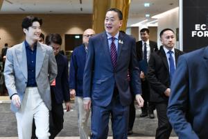 นายกฯ รับฟังการนำเสนอ “ประเทศเป้าหมายสำคัญสำหรับการทูต ศก.เชิงรุก” มอบนโยบายทีมไทยแลนด์