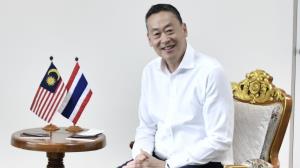 นายกฯ แนะเที่ยวลอยกระทงระมัดระวัง เตรียมร่วมงานเผาเทียนเล่นไฟสุโขทัยเย็นนี้