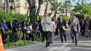 นายกฯ ย้ำ รบ.เร่งช่วยตัวประกันชาวไทยที่เหลือ คาดปล่อยอีกหลังขยายหยุดยิง “ปานปรีย์” บินไปอิสราเอลแล้ว