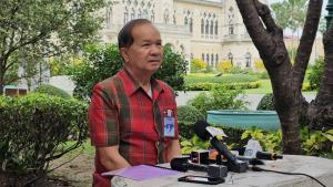“สมคิด” แจง พท.ไม่เริ่มต้นเสนอ กม.นิรโทษ เหตุมีแผลเพิ่งตกสะเก็ด สอน “ก้าวไกล” อยากดัน กม.สำเร็จหัดหาพวกไว้เยอะๆ