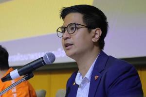 “พริษฐ์” แจง ร่าง พ.ร.บ.นิรโทษกรรม ก้าวไกล จุดเริ่มต้นยุติความขัดแย้ง ย้ำเป็นคุณทุกกลุ่มการเมือง