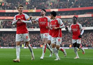 "อาร์เซน่อล" มีเสียวท้ายเกม เปิดบ้านเฉือนหวิว "วูล์ฟส์" 2-1 กอดจ่าฝูงแน่น