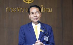“สุทิน” พบกำลังพลกลาโหมเป็นหนี้เยอะ ให้เข้าระบบลงทะเบียนของรัฐ ยินดีสนับสนุนกำลังพล ช่วยแก้หนี้