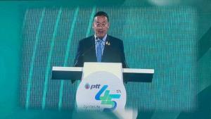 นายกฯร่วมงาน 45 ปีปตท. ชมบริษัทยักษ์ใหญ่ความภูมิใจชาติ หนุนนำคนไทยร่วมลงทุนตปท.-รัฐพร้อมเป็นเพื่อน