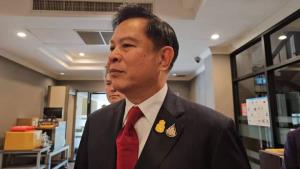 "พีระพันธุ์" เมิน "สุริยะ" แนะขึ้นภาษีเบนซินกทม.ปริมณฑล บอกมีแต่จะลด ชี้ฝ่ายค้านไม่สอบเข้มสิประหลาด