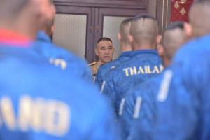 เปิดทรัพย์สิน "เชิงชาย" พ้นผบ.ทร.-ส.ว. 97 ล. ทองแท่งเหรียญทองคำพระเพียบ "สุนทร" นั่งส.ว. 106 ล.