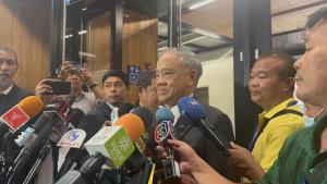 วุฒิสภาจ่อตั้ง กมธ.พิจารณางบฯ 67 คู่ขนาน ส.ส. “เลิศรัตน์” แนะทบทวนแจกเงินดิจิทัล เศรษฐกิจไม่เลวร้าย