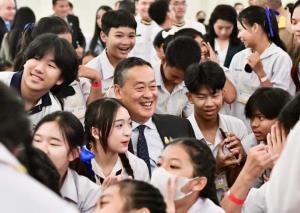 "เศรษฐา" โพสต์ชมเยาวชนดีเด่นและสร้างชื่อประเทศ ขอพัฒนาตัวเองชี้เป็นความภูมิใจและแบบอย่าง