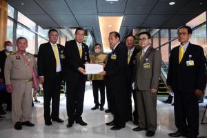 ยื่นแล้ว! ญัตติอภิปรายรัฐบาล 98 ส.ว.เข้าชื่อ คาดได้คิวชำแหละเดือนหน้า