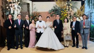 ผู้บริหารฮาตาริร่วมยินดีฉลองงานมงคลสมรส