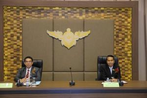 กมธ.ทหาร ถก รมว.กห.ชูโครงการ "พลทหารปลอดภัย" ช่องทางร้องทุกข์แก้ทันที ตั้งเป้าไร้ทหารเกณฑ์เจ็บตาย