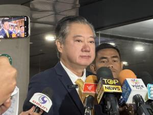 “สมชาย” ชี้ ถึงเวลาเพิ่มบทลงโทษใน กม.ถวายความปลอดภัย จี้ ก้าวไกลอย่าแค่พูดค้านป่วนขบวนเสด็จฯ ต้องทำจริงจังด้วย