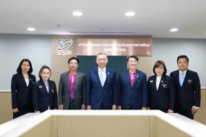สมศ. รับมอบนโยบาย รมว. ศธ. ปี 66  สะท้อนแนวคิด “ถูกต้อง รวดเร็ว ประโยชน์ ประหยัด”