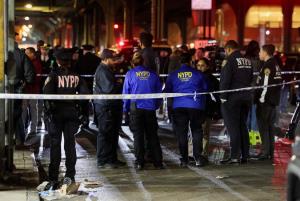 ระทึก! คนร้ายกราดยิงสถานีรถไฟใต้ดิน ‘นิวยอร์ก’ ตาย 1 เจ็บ 5 มือปืนยังหลบหนี
