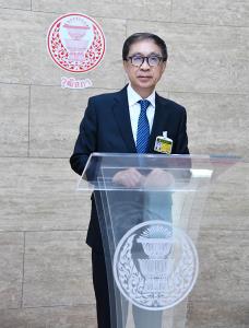 “ส.ว.สถิตย์” แนะพาณิชย์ทำงานเชิงรุกให้ความรู้-อำนวยความสะดวกจดลิขสิทธิ์กางเกงลายศิลปะไทย