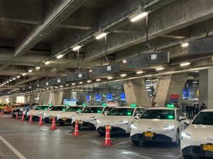 ทอท.คิกออฟ”แท็กซี่ไฟฟ้า”นำร่องบริการที่”สุวรรณภูมิ”เป้า1,000 คันในปีนี้ มุ่งหรือ Green Airport