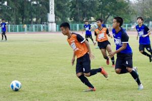 "กันทรารมณ์-ราชวินิตบางแก้ว" ชิงฟุตบอล "อัสสัมชัญ ธนบุรี-นนทบุรีวิทยาลัย" ลุ้นแชมป์บาสเกตบอล