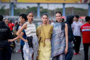 เปิดตัว "Grid Girl ชุดผ้าไหมไทย” ศึก ARRC สวย-สง่า สู่สายตาแฟนความเร็ว 70 ประเทศทั่วโลก