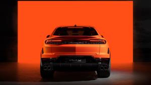 เปิดตัว Lamborghini Urus SE เวอร์ชันปลั๊กอินไฮบริด 800 แรงม้า 950 นิวตันเมตร