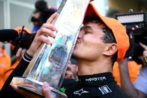 "นอร์ริส" เข้าวินที่ไมอามี ฉลองแชมป์ F1 ครั้งแรก
